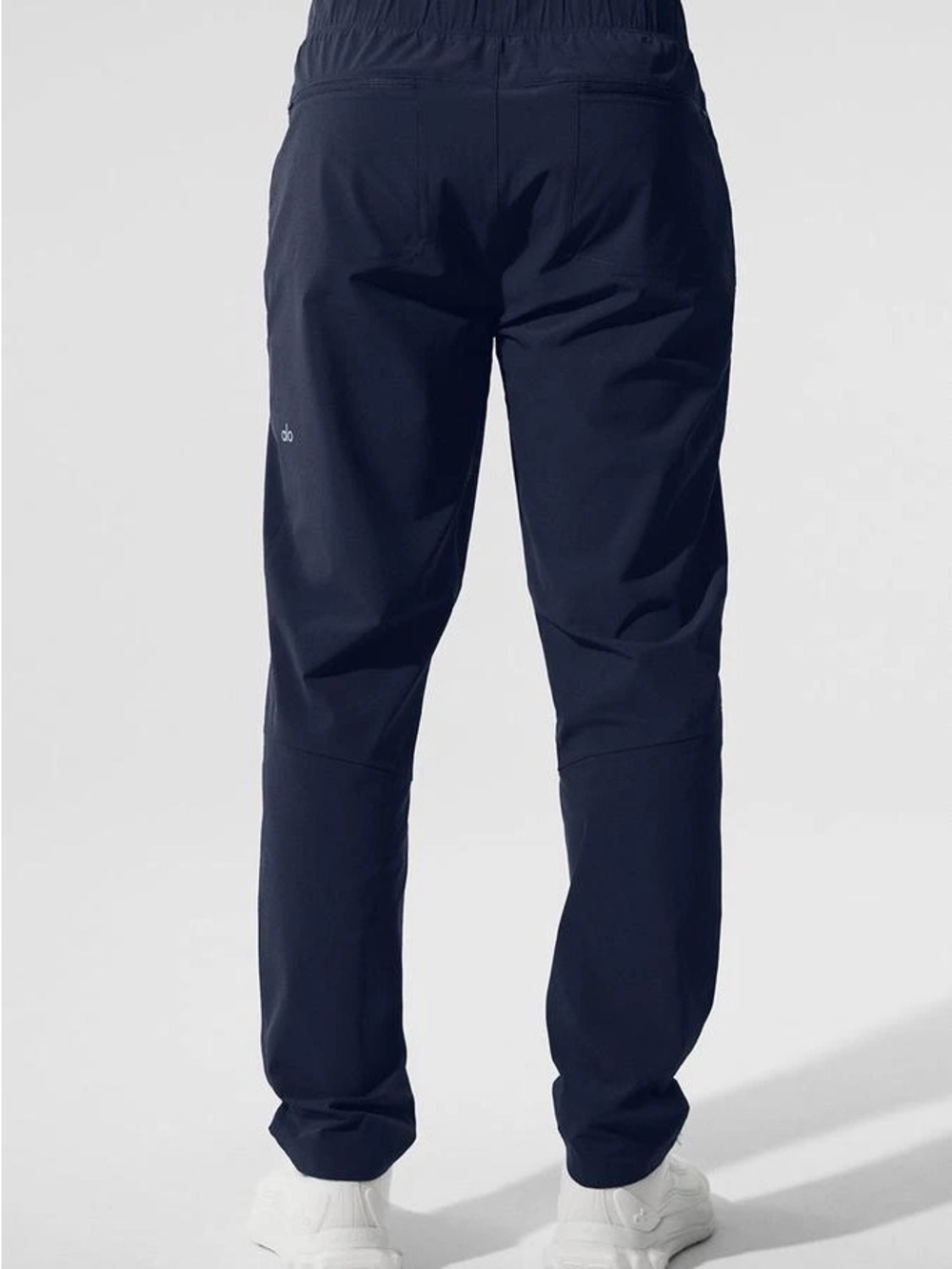 NWOT Men's Alo Yoga Repetition Pants - Navy - Performance Track Pants - Large